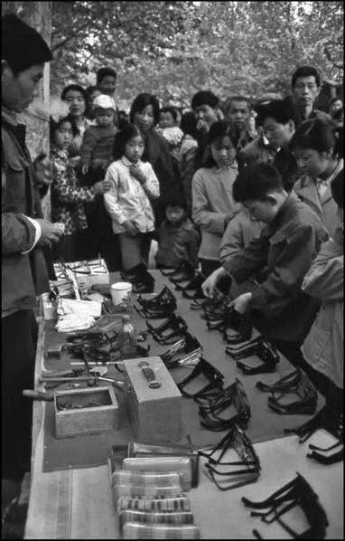 Kham pha dien mao Trung Quoc thap nien 1980-Hinh-3